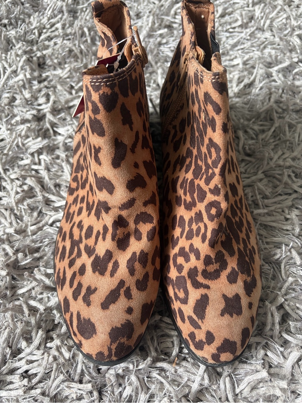 Leopard Print Women’s Ankle Booties size 8 new SO